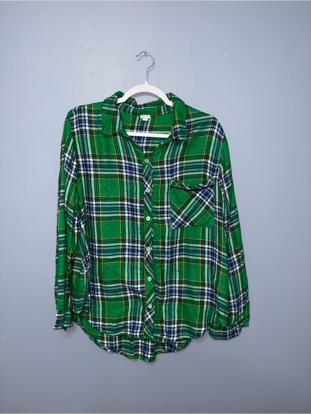 Aerie • Green Plaid Button Up Flannel Shirt